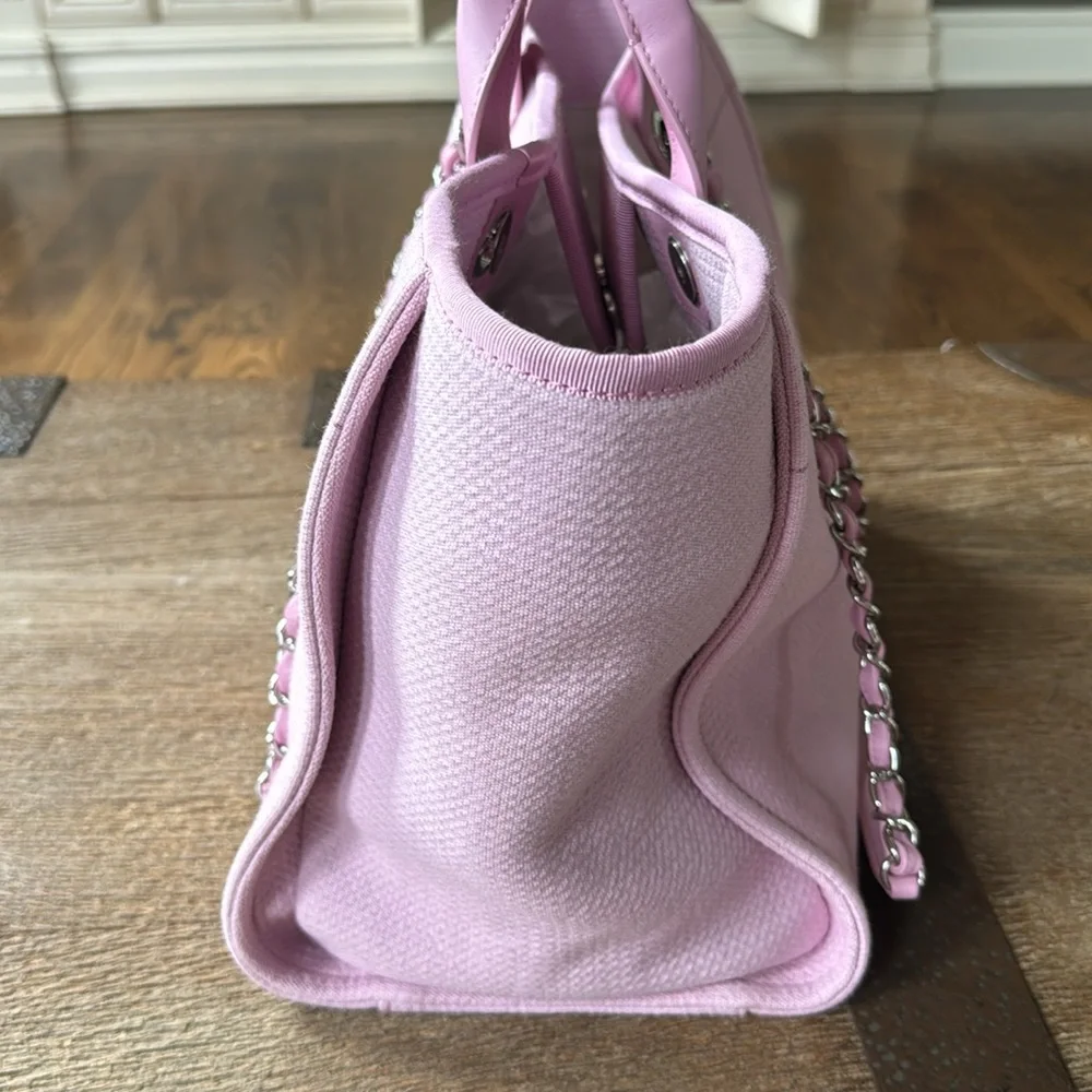 Chanel 22s pink deauville tote beach travel bag with pouch and box large pastel - Picture 3 of 16